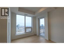 5 WELLINGTON Street UnitNo. 1712 - 14