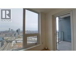 5 WELLINGTON Street UnitNo. 1712 - 15