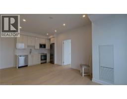 5 WELLINGTON Street UnitNo. 1712 - 17