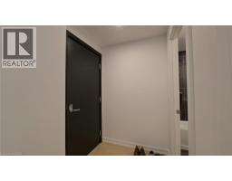 5 WELLINGTON Street UnitNo. 1712 - 6