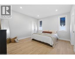 48 REBECCA Drive - 16