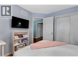 56 FLOCKHART Road - 32