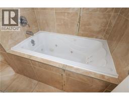 11 NORBERT Place - 24