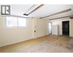 11 NORBERT Place - 36