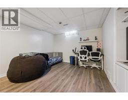 37 EDGEMERE Drive - 34