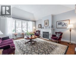 200 FALLING BROOK Drive - 13