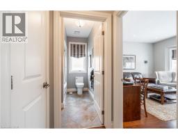 200 FALLING BROOK Drive - 8