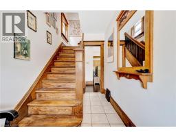 42 SHANLEY Street - 8