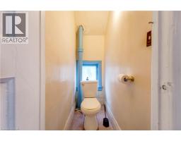 24 MADISON Avenue S - 25