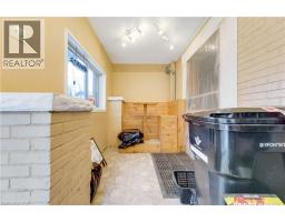 24 MADISON Avenue S - 31