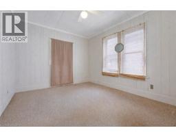 24 MADISON Avenue S - 7