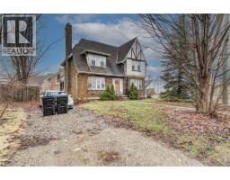 71 MARGARET Avenue - 2