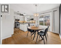 19 DOUGLAS Road - 12