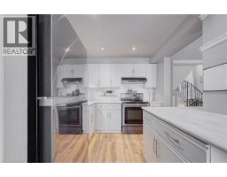 54 GREEN VALLEY Drive UnitNo. 12 - 12