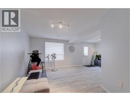 54 GREEN VALLEY Drive UnitNo. 12 - 23