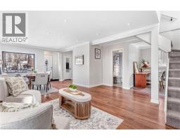 13 DEVITT Avenue N - 14