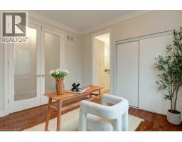 111 GLAZEBROOK Crescent - 32