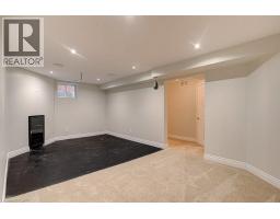 111 GLAZEBROOK Crescent - 38