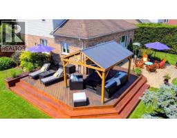 640 HEATHCLIFFE Place - 37