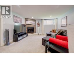 172 RENNIE Drive - 30