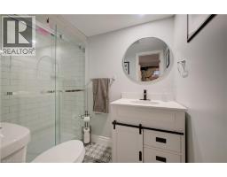 172 RENNIE Drive - 33