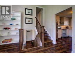 172 RENNIE Drive - 8