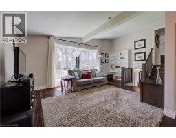 172 RENNIE Drive - 9