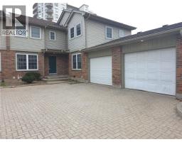 250 KEATS Way UnitNo. 6 - 1