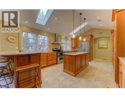 140 ABERDEEN Road - 9