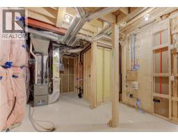 39 GUERNSEY Drive - 38