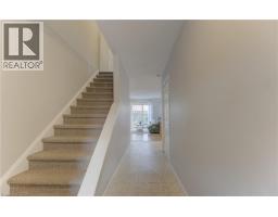 302 BLUEVALE Street N UnitNo. C - 6