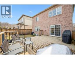 38 PARK GLEN Street - 36