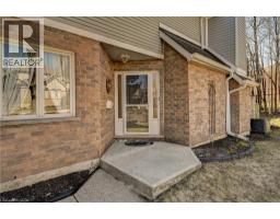 524 BEECHWOOD Drive UnitNo. 10 - 3