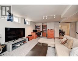 524 BEECHWOOD Drive UnitNo. 10 - 43