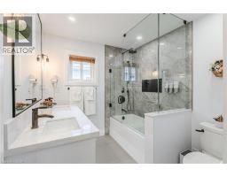 1231 LAKESHORE Road - 23