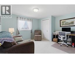107 ROSE BRIDGE Crescent - 33