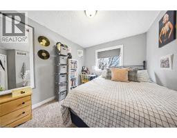 858 STONEGATE Drive - 16