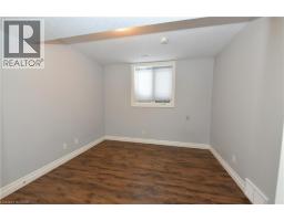 13 FORBES Crescent - 12