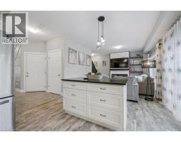 176 SNYDER Avenue N - 13