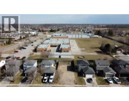 233 KINROSS Street - 15