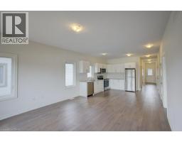 92 CHERYL Avenue - 18