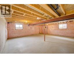 92 CHERYL Avenue - 25