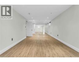 30 WINDERMERE Crescent - 16