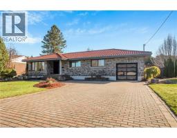 30 WINDERMERE Crescent - 2