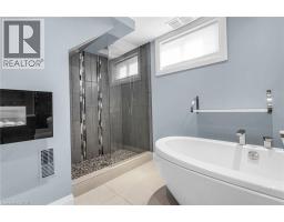 30 WINDERMERE Crescent - 20