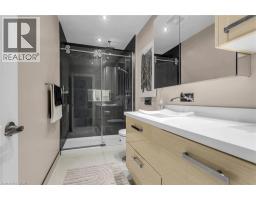 30 WINDERMERE Crescent - 30