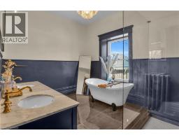 54 BRUCE Street - 27