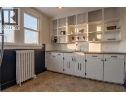 54 BRUCE Street - 34