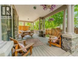 54 BRUCE Street - 44