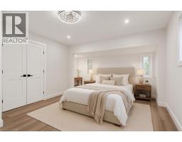 17 CHURCH Street E - 14